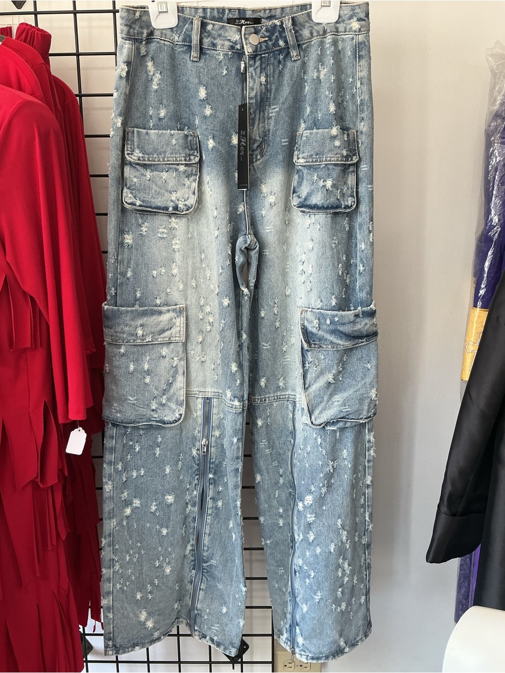 Distressed Light Blue Men’s Cargo Jeans